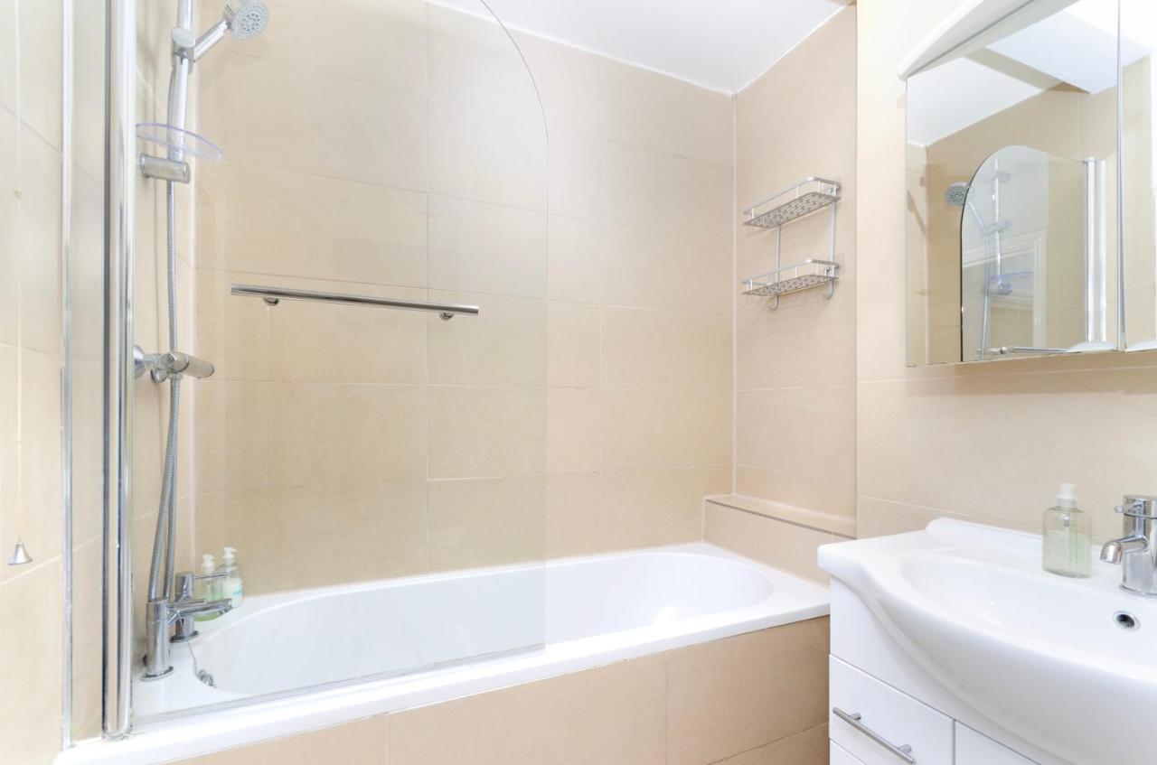 Wells Street Central Apartments ロンドン エクステリア 写真